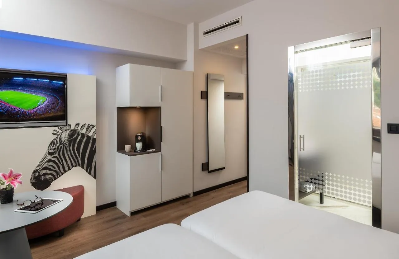 Nyx Hotel Bilbao By Leonardo Hotels 4*,